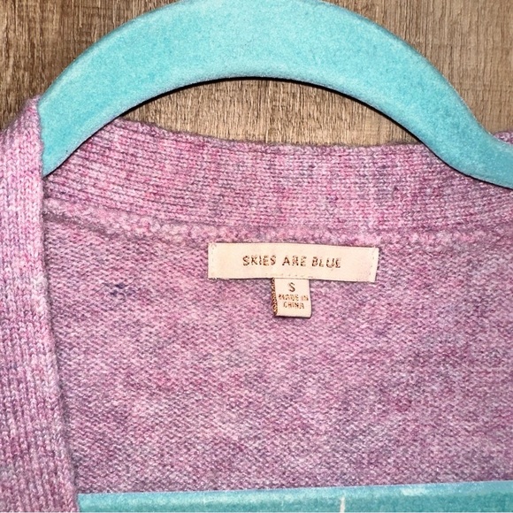 NWOT Skies Are Blue Purple and White Cozy Cardigan - Picture 6 of 8